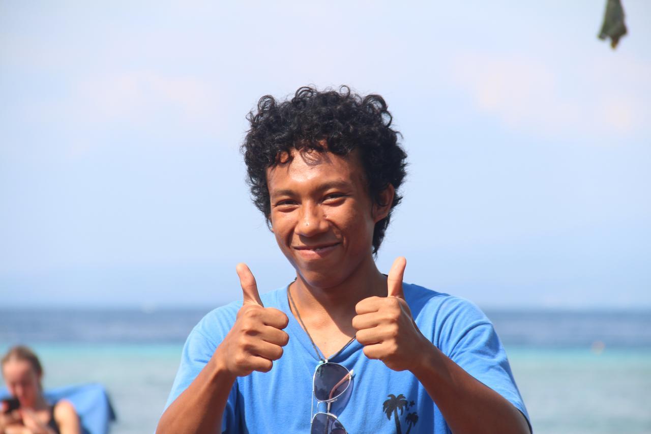 Star Bar And Bungalows Gili Air Ngoại thất bức ảnh