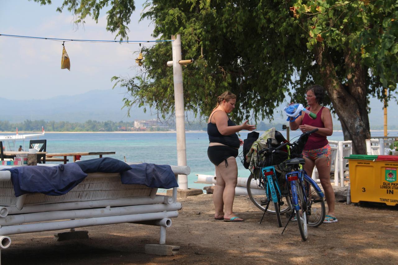 Star Bar And Bungalows Gili Air Ngoại thất bức ảnh