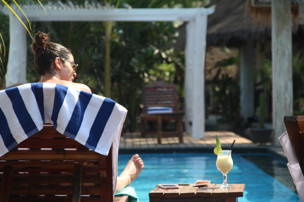Star Bar And Bungalows Gili Air Ngoại thất bức ảnh